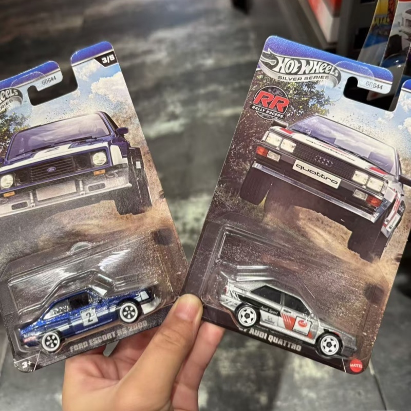 Vintage Collectible Hot Wheels - Hot Wheels Diecast-Automodell GDG44S Silver Series