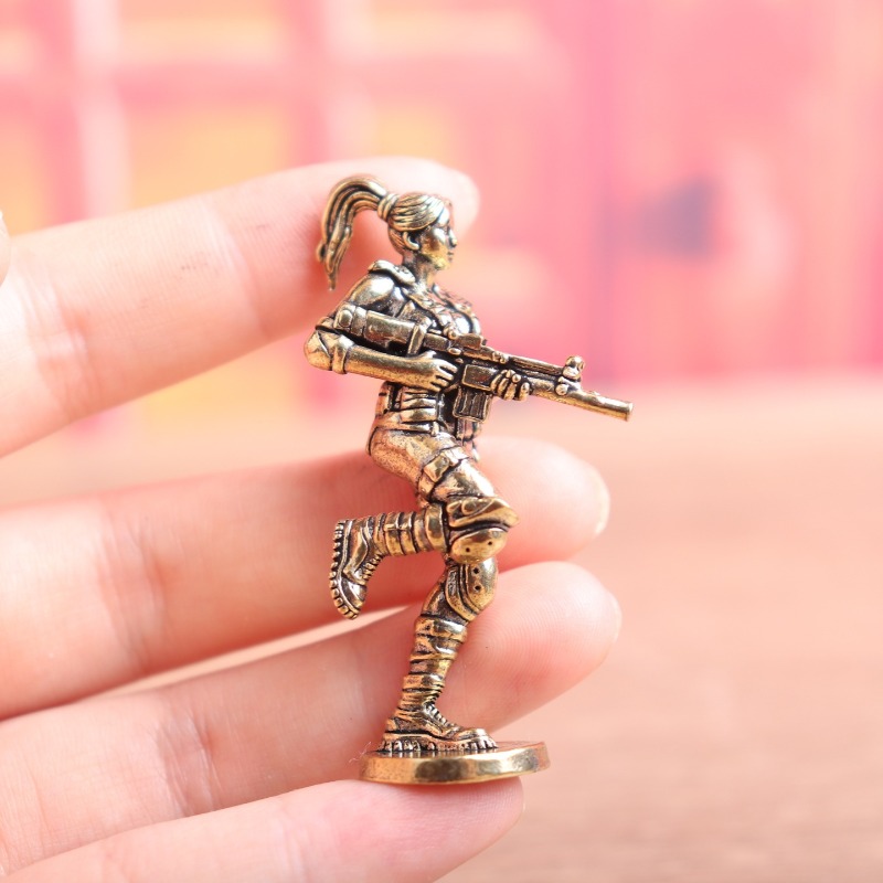 Messing-Figur einer weiblichen – Vintage Collectible Ornaments Bewertung und Preis